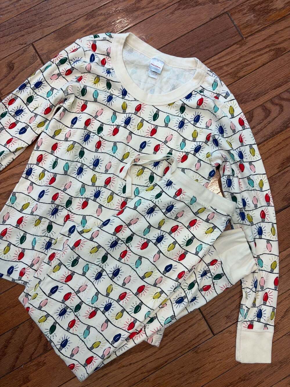 Hanna Andersson Women's Organic Cotton Long John Pajama Set in Christmas Lights